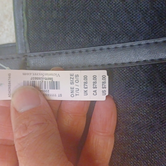 Victoria Secret Large tote NWT - Picture 3 of 9